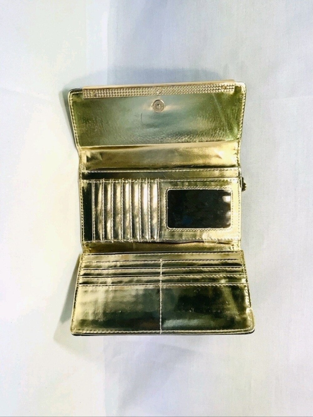 Wallet Clutch Trifold Brand New With Tag Steve Madden Black And Gold Wrist Strap - Picture 2 of 3